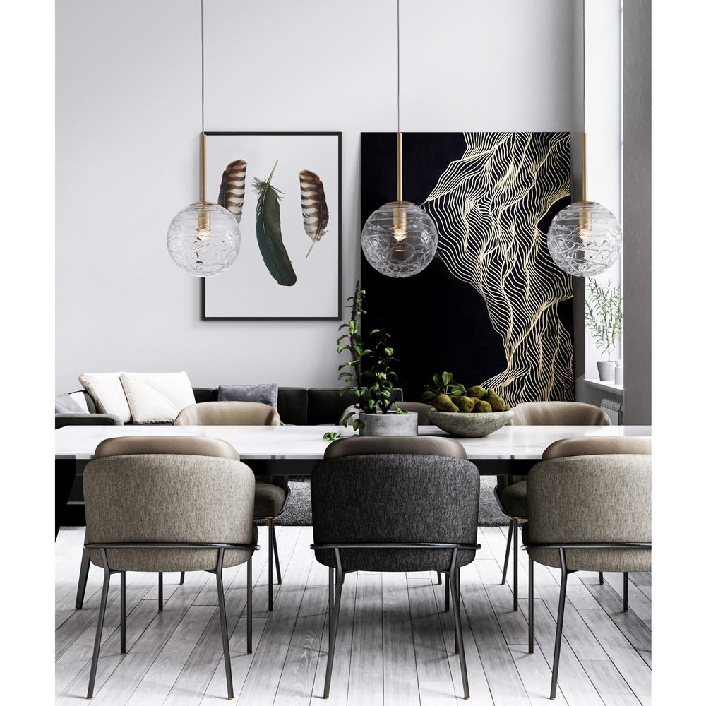 Beautiful,Dining,Room,Whit,A,Marble,Table,,Six,Minimal,Chairs