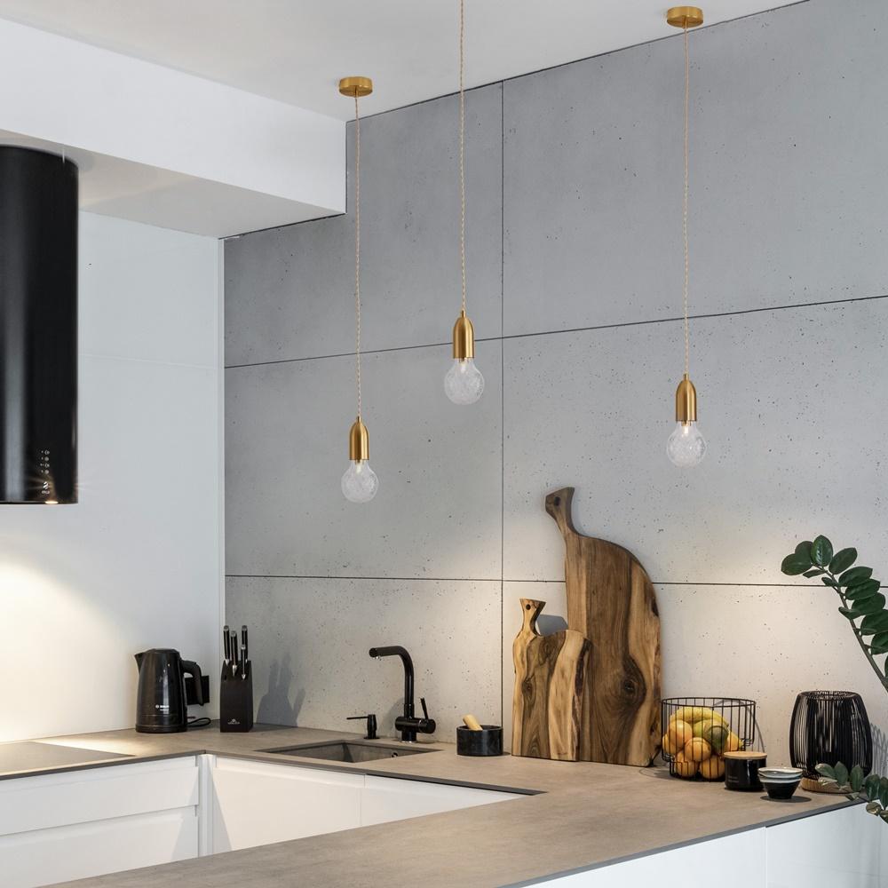 Bedroom,Corner,Soft,Pillows,Setting,Decorated,With,Circular,Night,Table