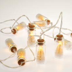 ACA LIGHTING CHRISTMAS XJ10WW2A ”MINI GLASS BOTTLE" WHITE TREE 10 LED STRING LIGHTS WITH BATTERIES (2xΑΑ) WARM WHITE IP20 135+30cm TRANSPARENT CABLE