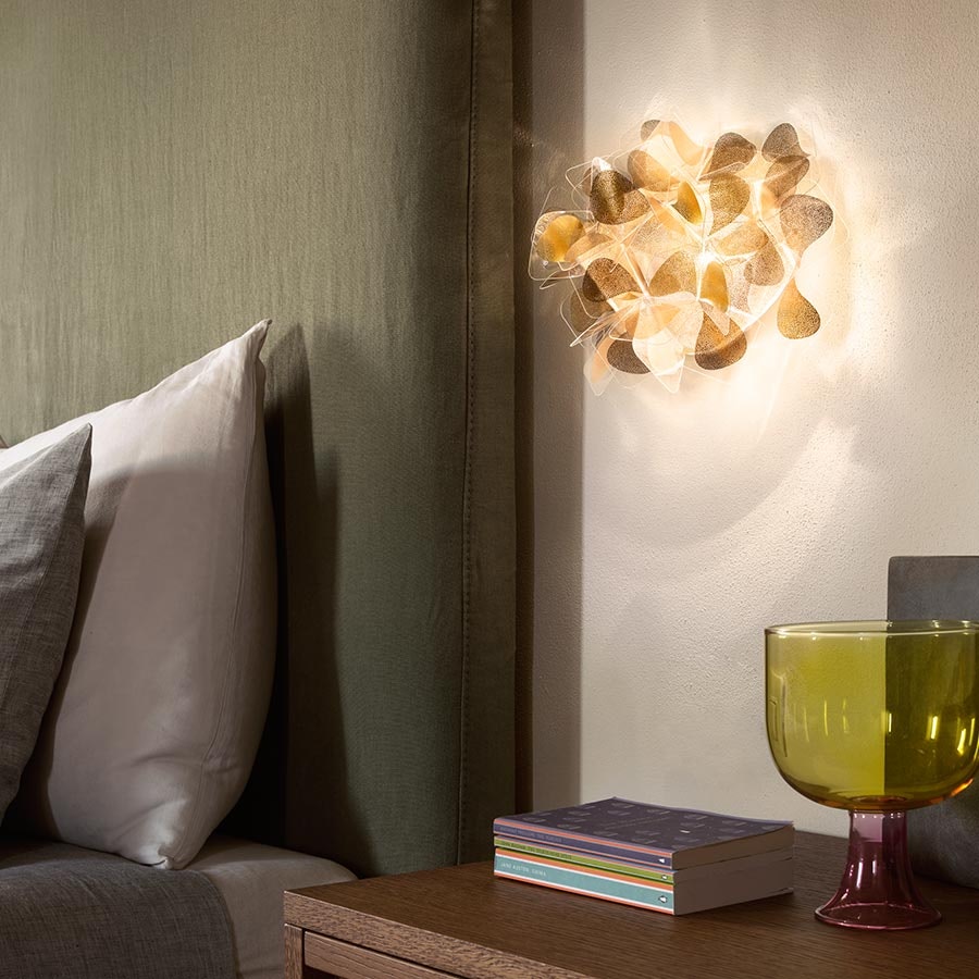 Аплик SLAMP CLIZIA бял над маса в трапезария