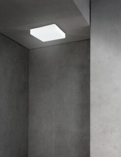 Аплик за баня Nova Luce CUBE 6110041 бял