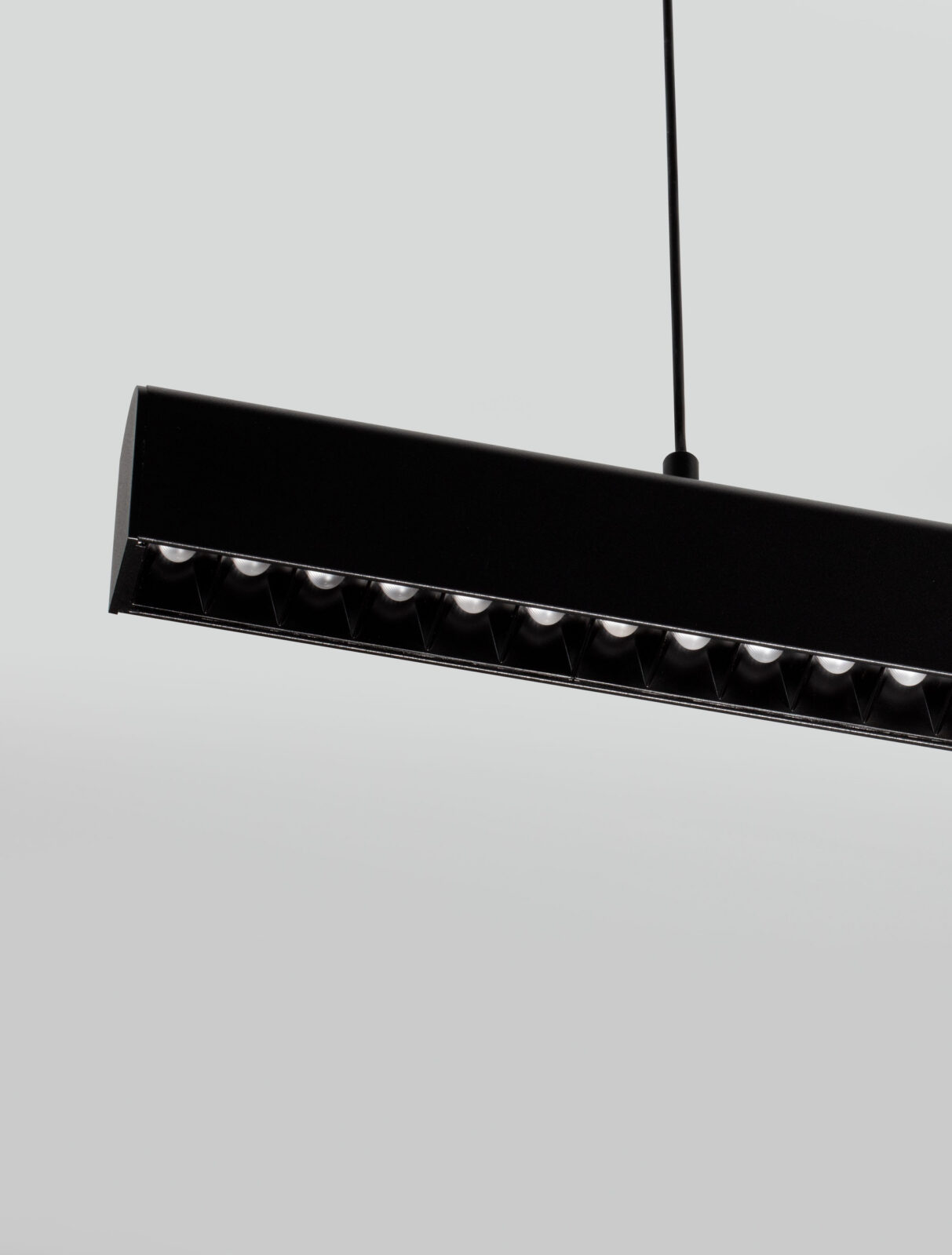 Магнитно тяло Nova Luce UPRAIL 9009055 черен