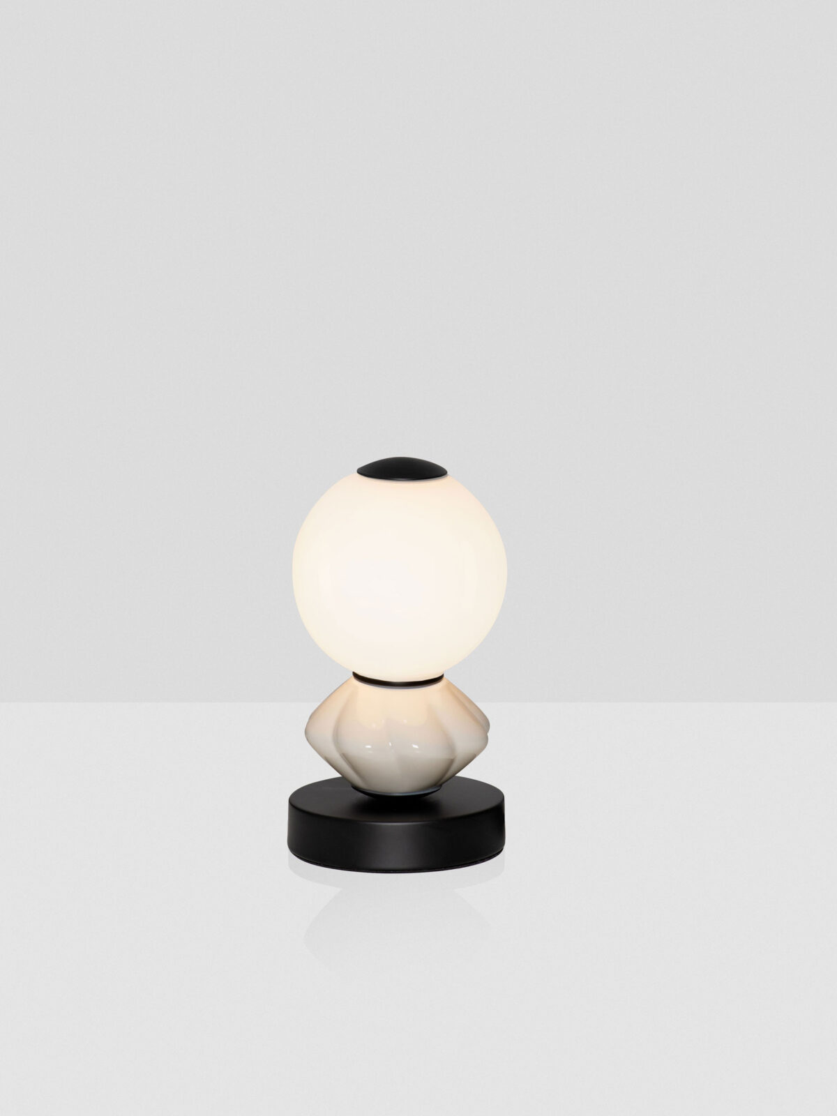 Настолна лампа Nova Luce PALLINA 9009307 сив детайл 3