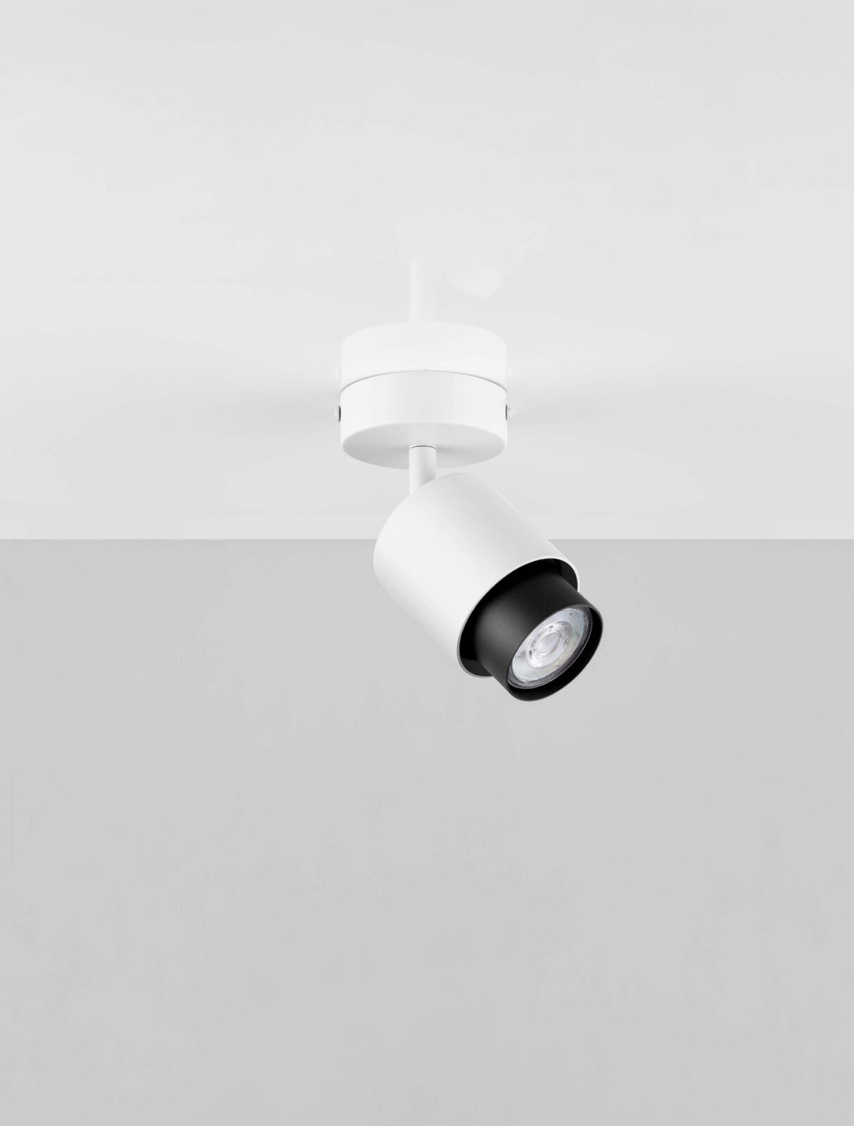 Спот Nova Luce ISON 9011324 бял детайл 2