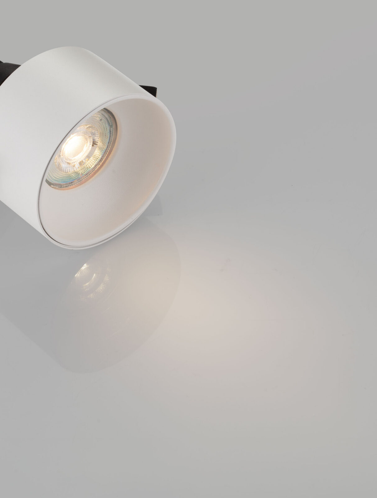 Луна за вграждане Nova Luce QUAD 9011495 бял