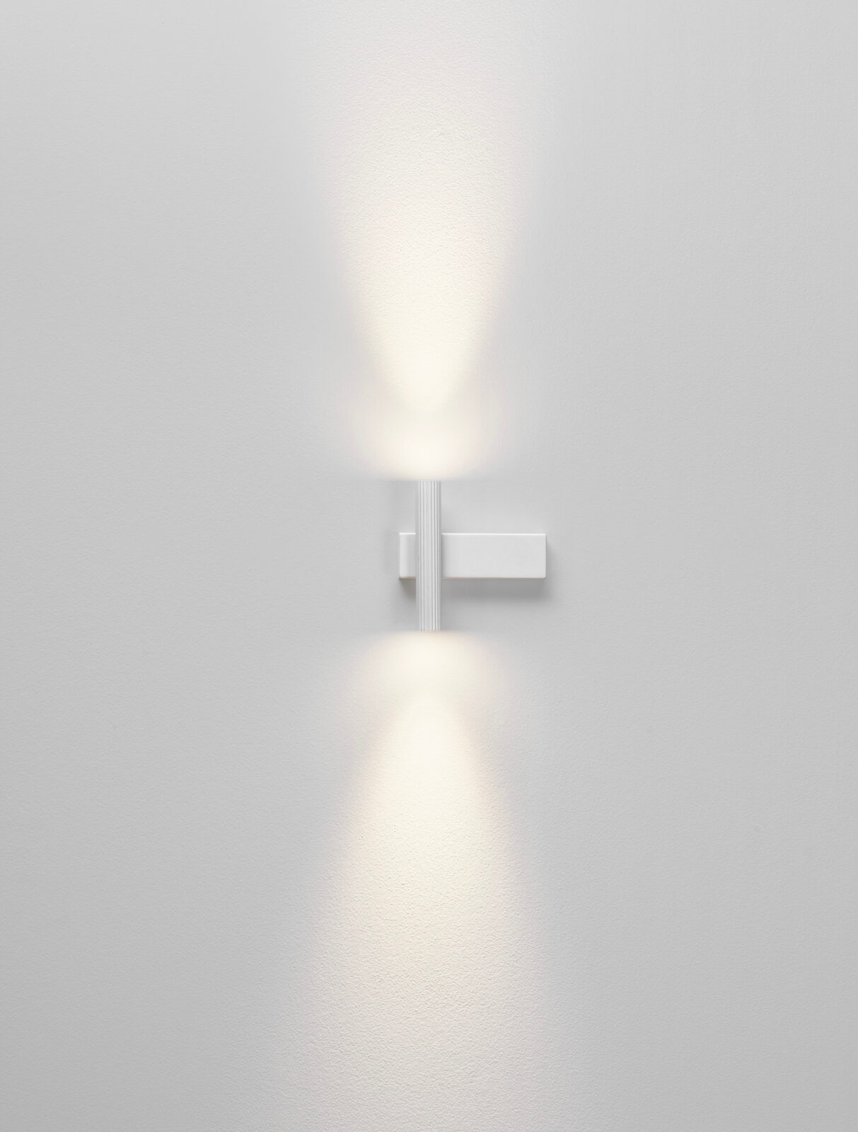 Аплик Nova Luce PARON 9060241 бял