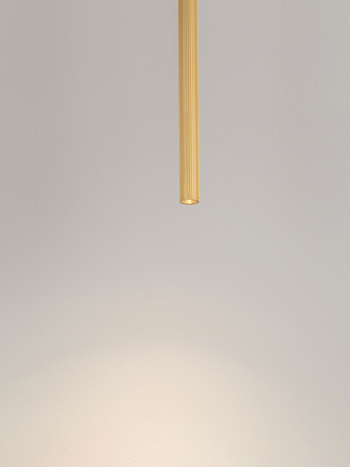 Пендел Nova Luce BRILLIA 9060267 златист детайл 4