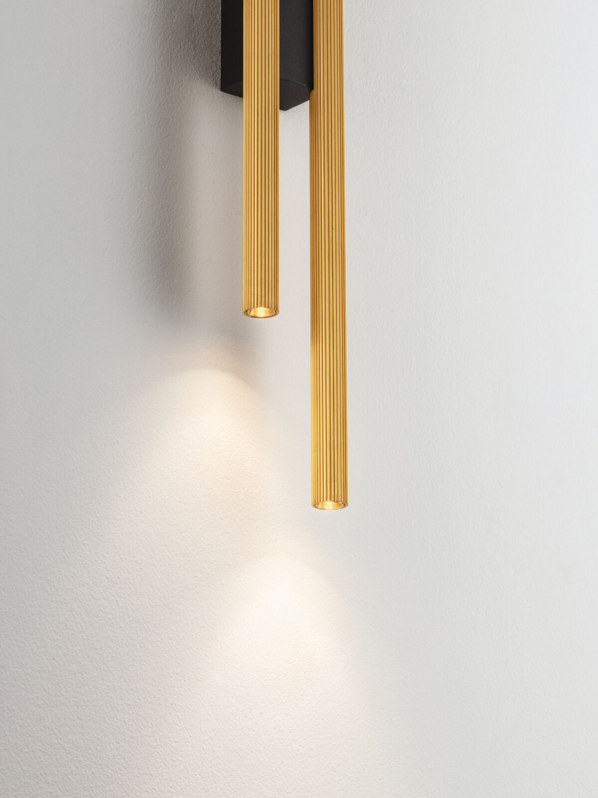 Аплик Nova Luce BRILLIA 9060277 златист детайл 5