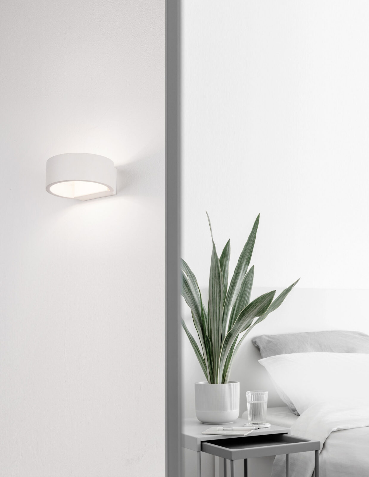 Аплик Nova Luce ENNA 9102461 бял
