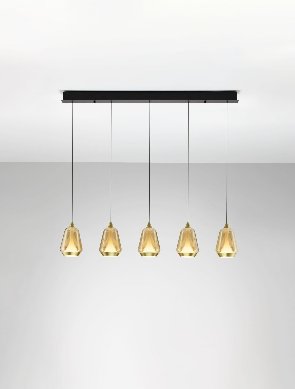 Полилей Nova Luce ALISH 9124100 черен детайл 3