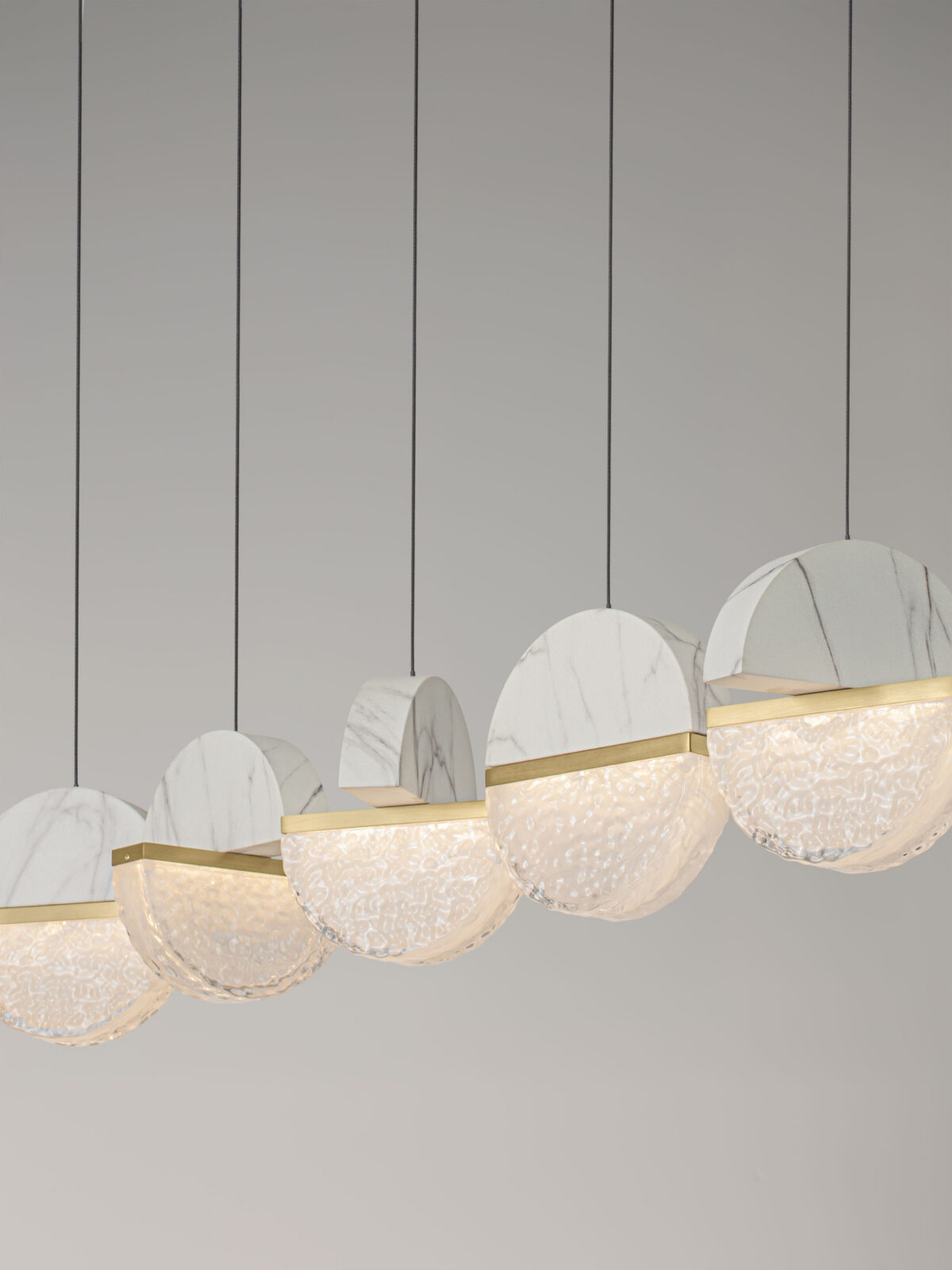Полилей Nova Luce DORIN 9214191 черен