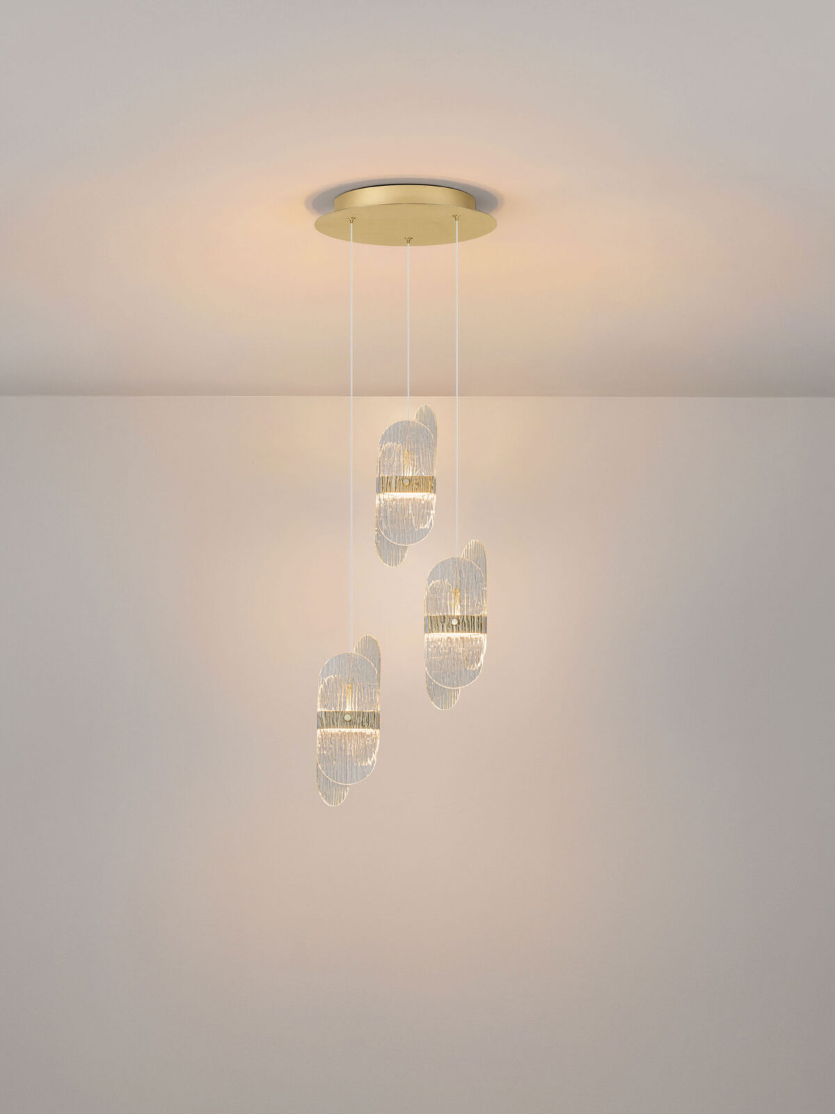 Пендел Nova Luce LUCIEN 9214201 златист детайл 3