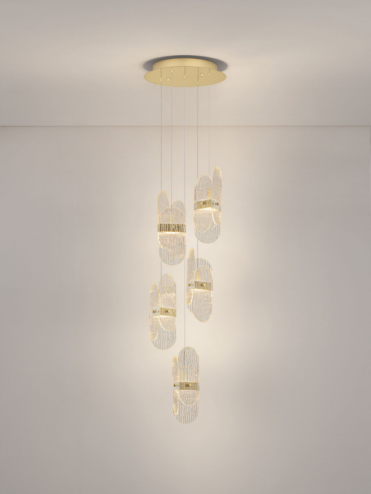 Полилей Nova Luce LUCIEN 9214202 златист детайл 3