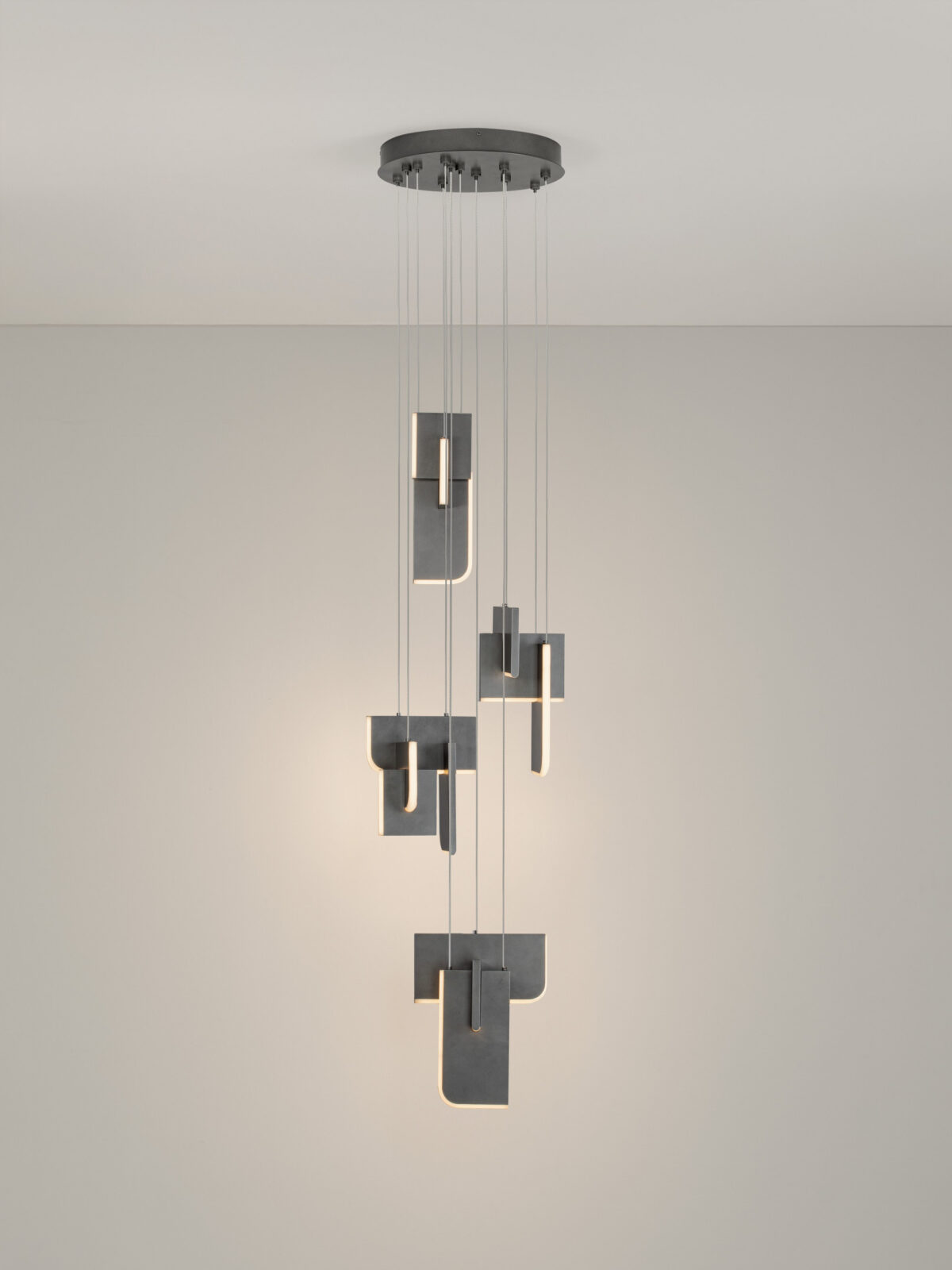 Полилей Nova Luce TOTEM 9214217 антрацитен детайл 3