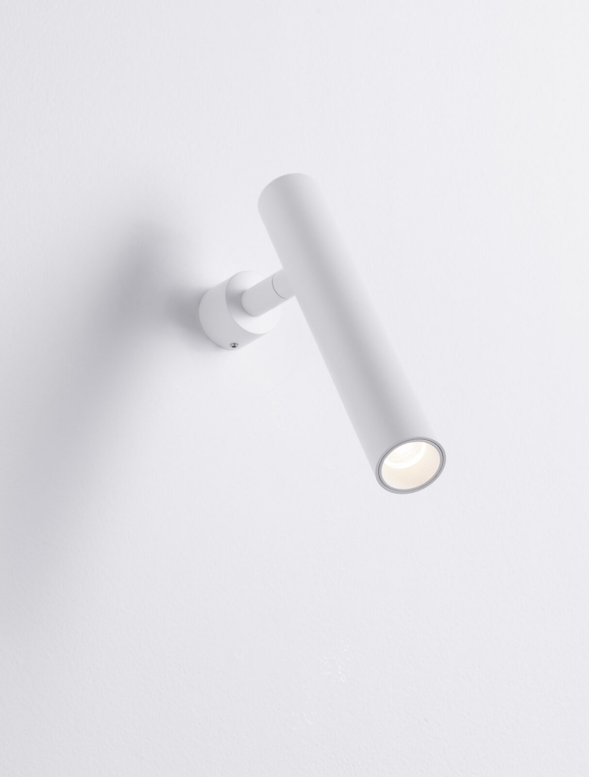 Аплик Nova Luce ARLO 9232133 бял детайл 5