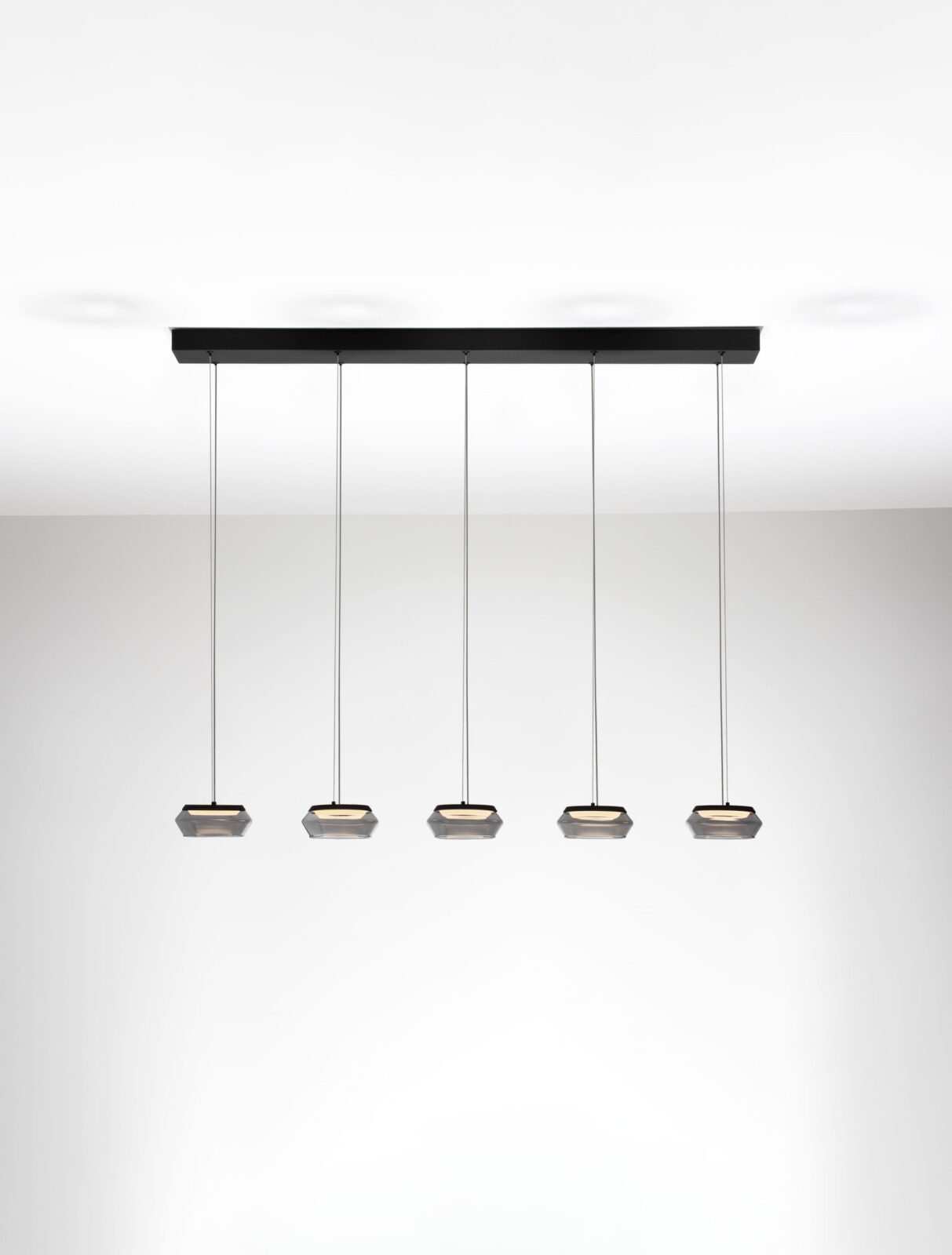 Полилей Nova Luce JAILYN 9236104 черен детайл 3
