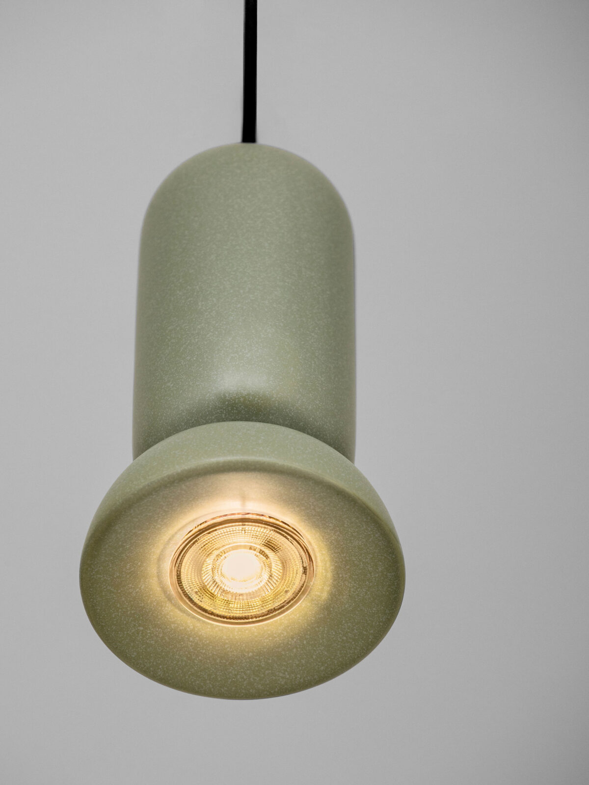 Пендел Nova Luce PARLO 9236216 зелен