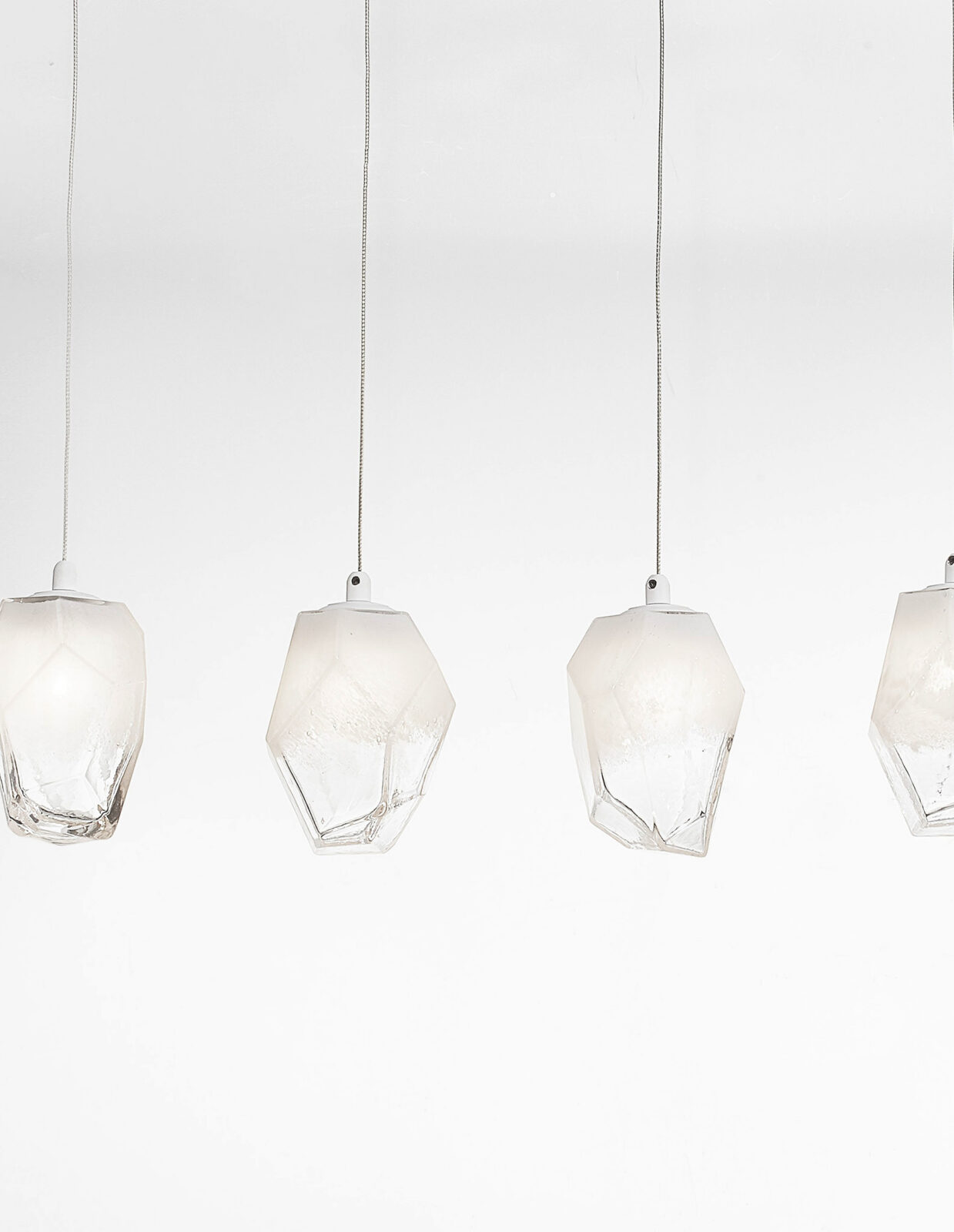 Полилей Nova Luce ICE 9260235 бял детайл 3