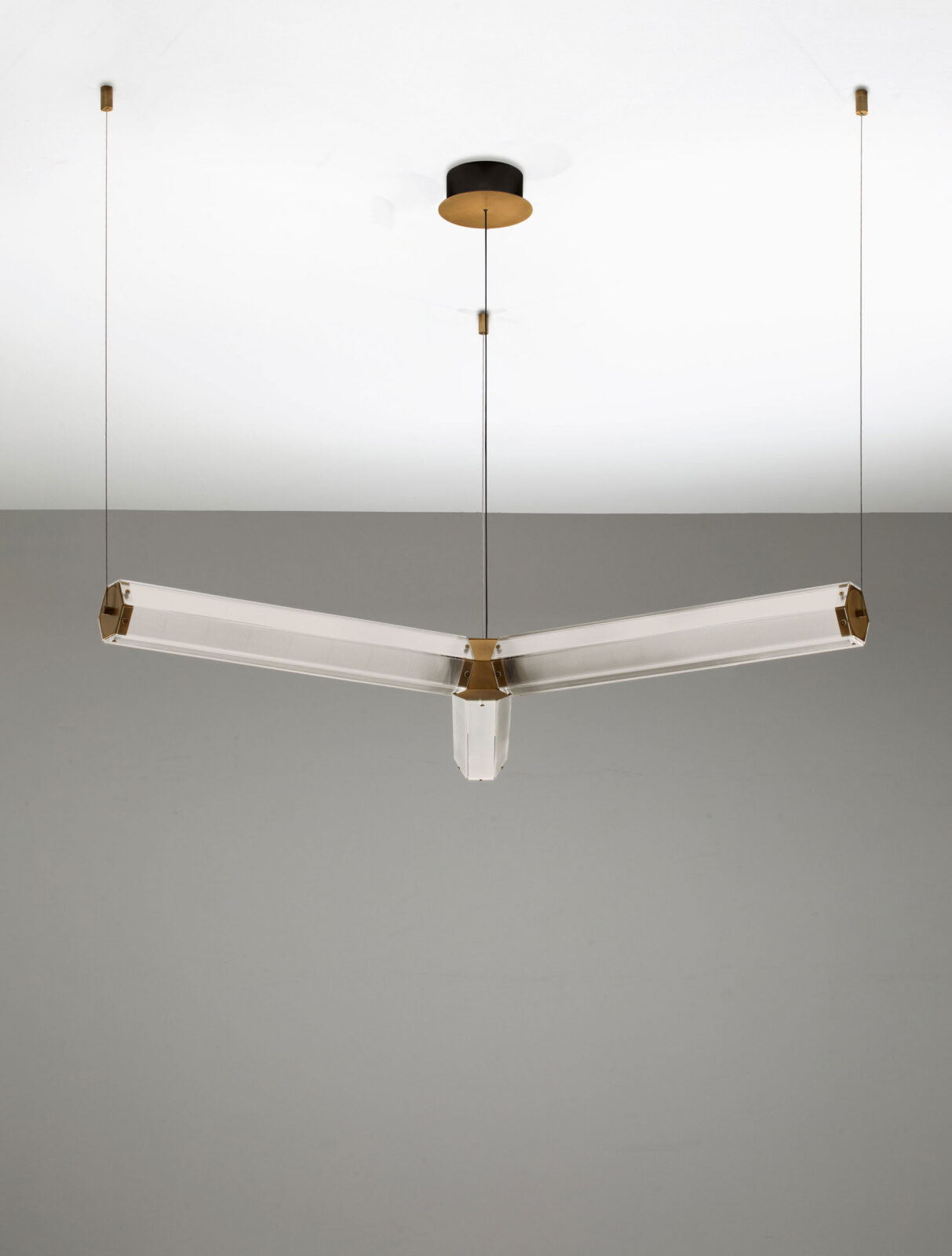 Полилей Nova Luce ESSENZO 9333218 антично златен детайл 3
