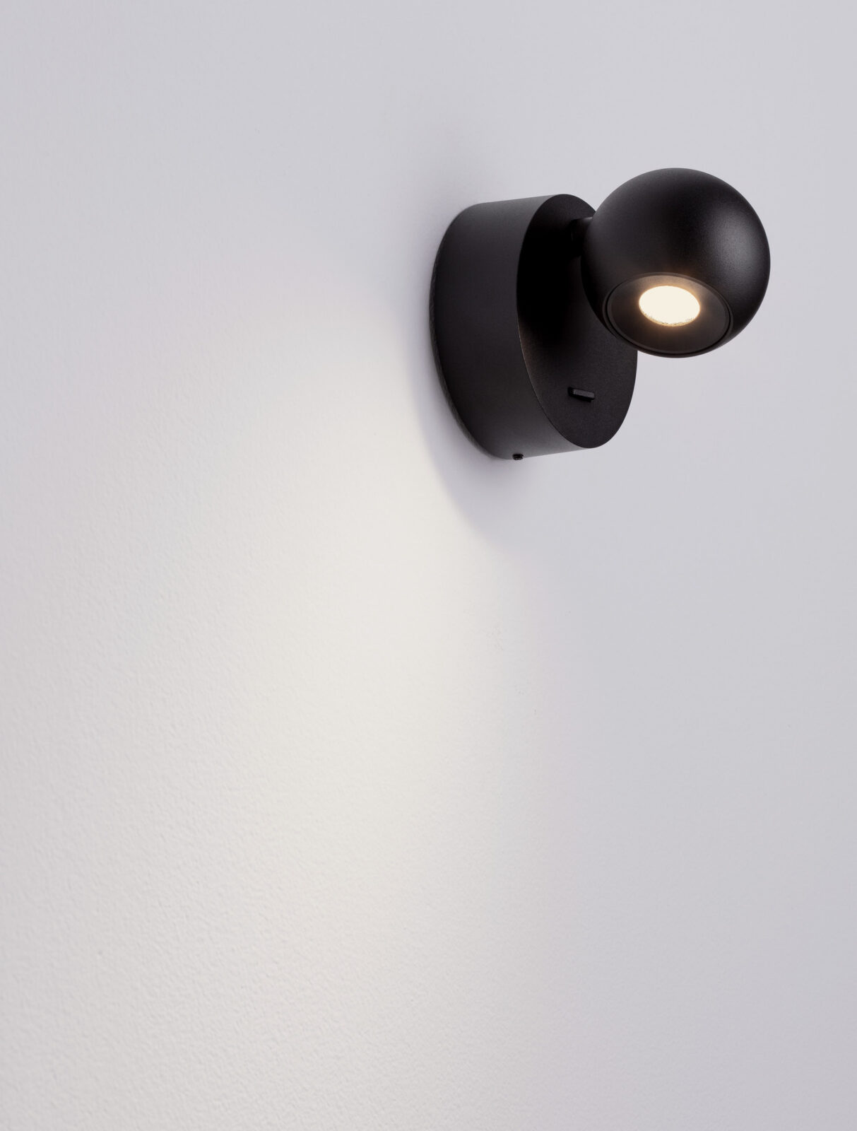 Аплик Nova Luce SFERA 9540255 черен детайл 4