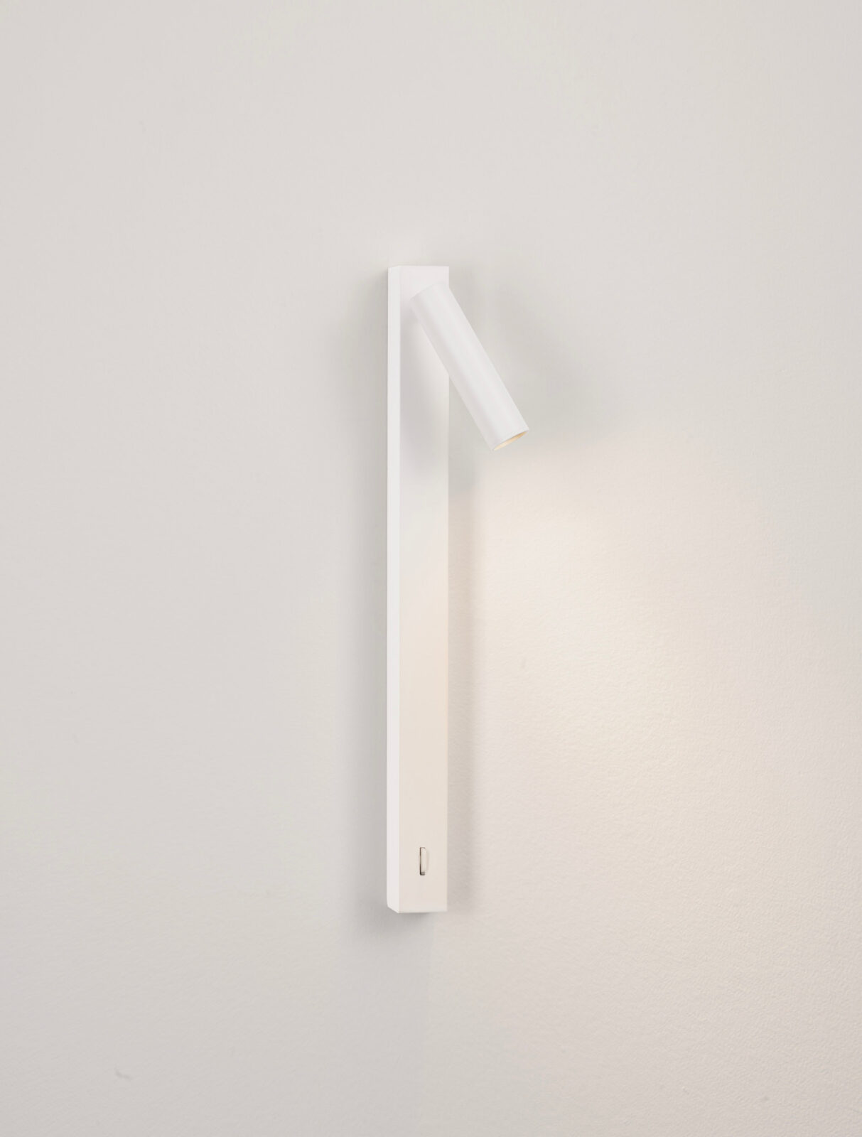 Аплик Nova Luce TONDO 9540275 бял детайл 3