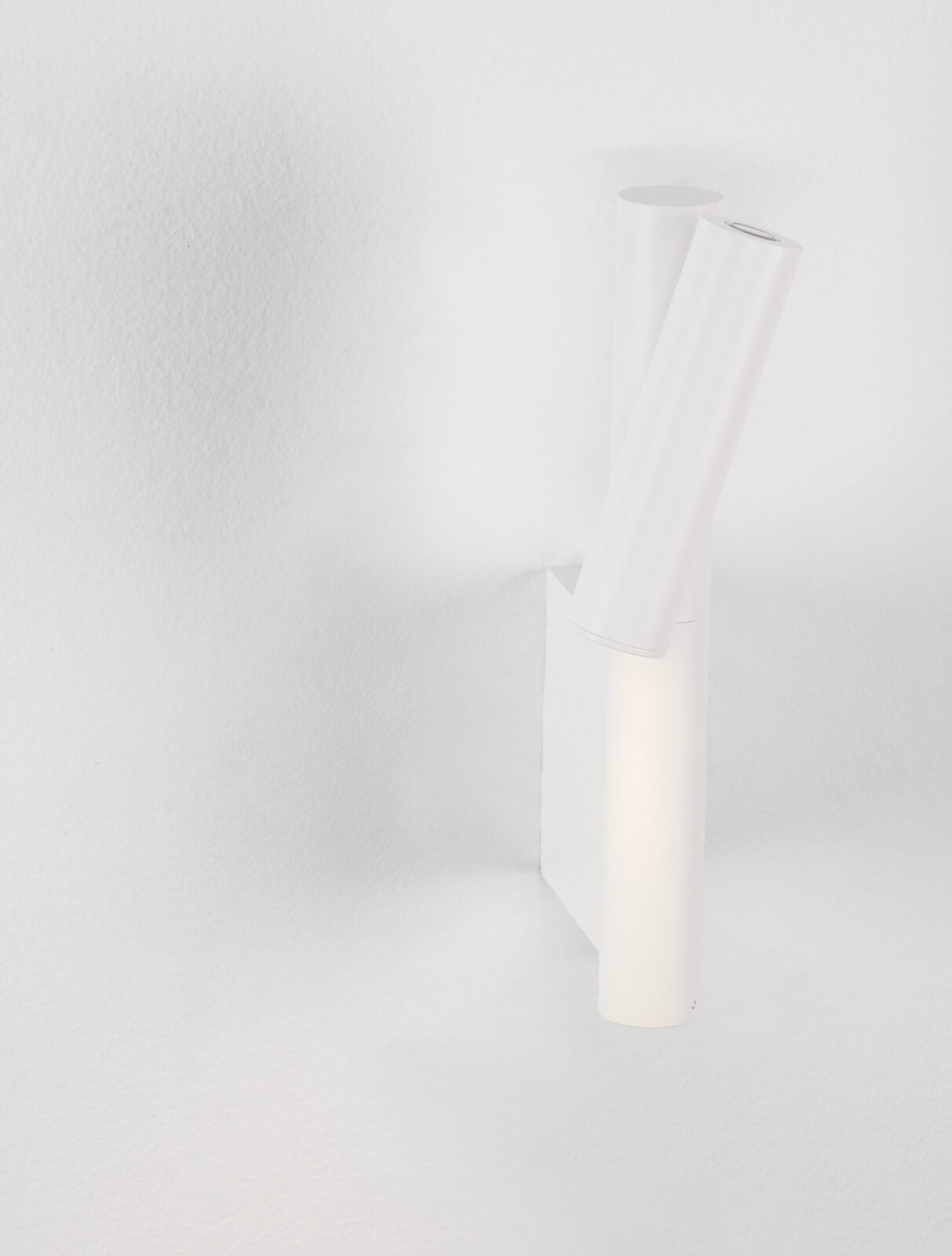 Аплик Nova Luce ARCO 9540287 бял детайл 7