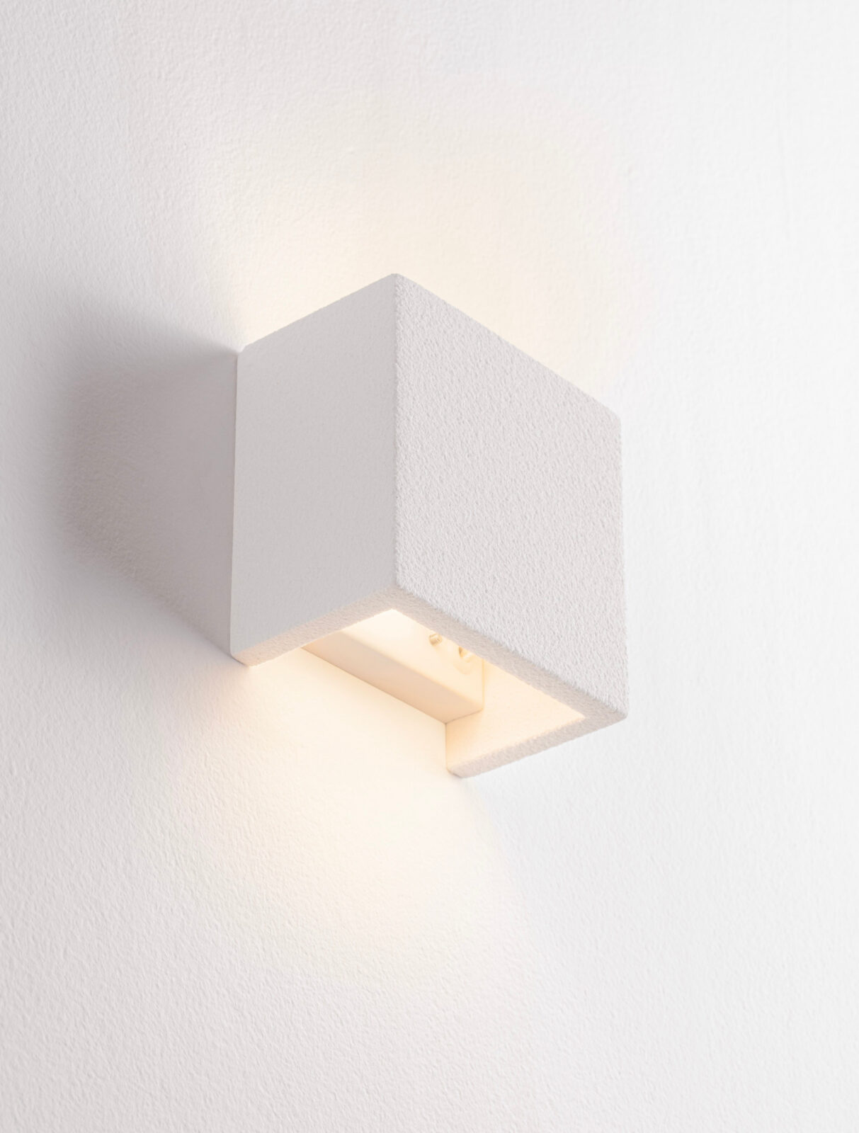 Аплик Nova Luce SENSIA 9540401 бял детайл 4