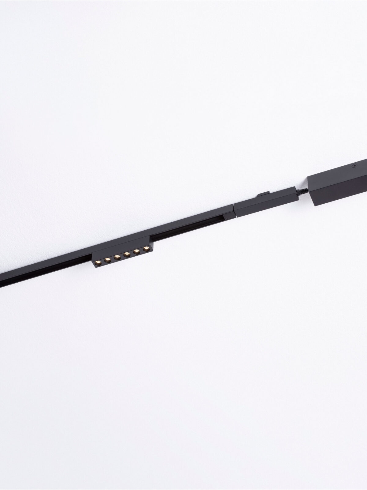 Магнитно тяло Nova Luce IVY 9580918 черен детайл 2