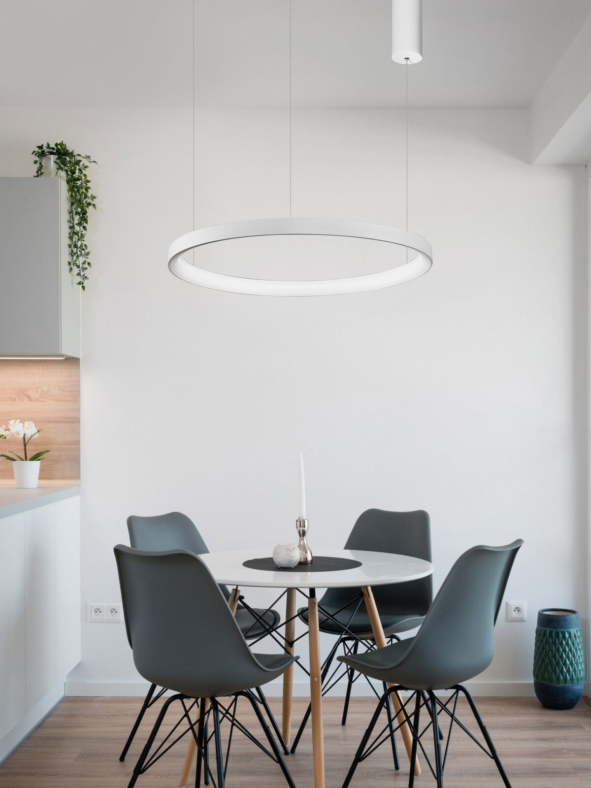 Полилей Nova Luce PERTINO 9853681 бял детайл 3