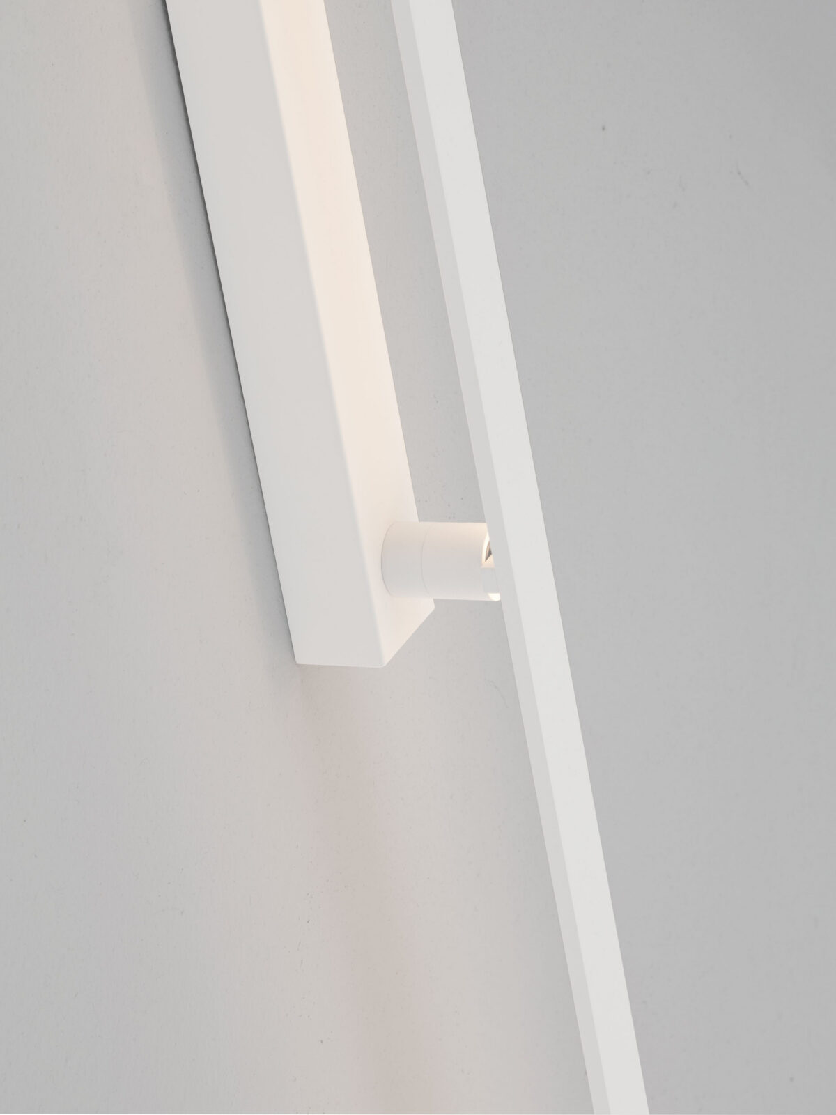 Магнитно тяло Nova Luce INVENTO 9980593 бял
